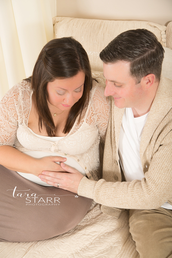 Massachusetts Maternity and newborn photographer.  Reading newborn and maternity photographer