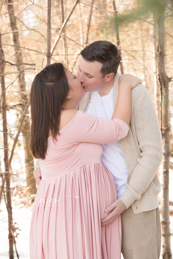 Massachusetts Maternity and newborn photographer.  Reading newborn and maternity photographer