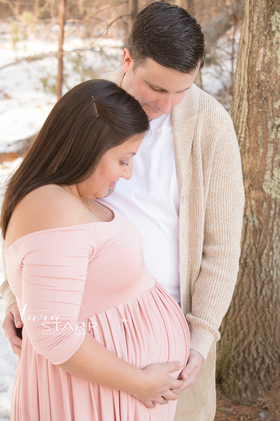 Massachusetts Maternity and newborn photographer.  Reading newborn and maternity photographer