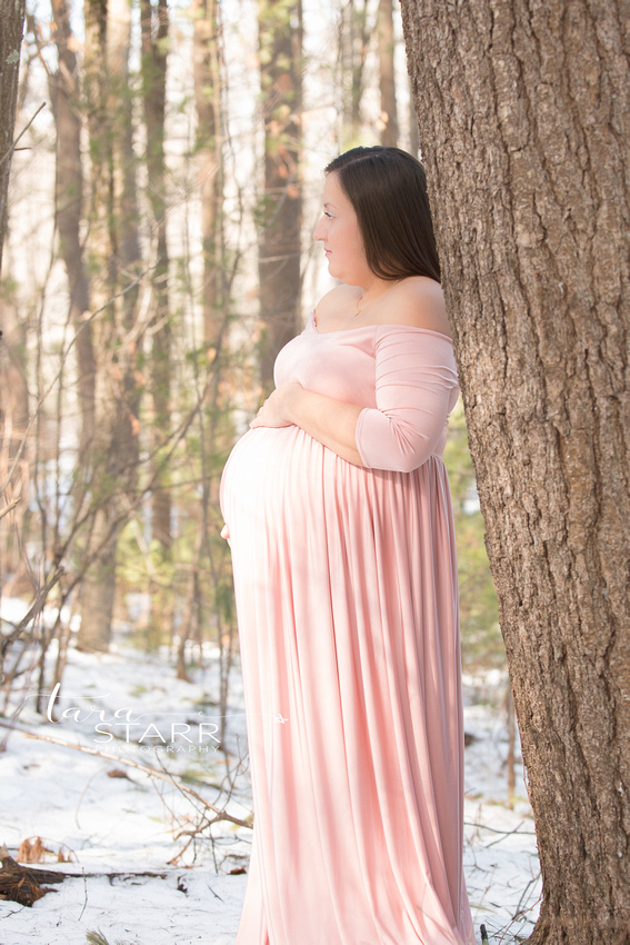 Massachusetts Maternity and newborn photographer.  Reading newborn and maternity photographer